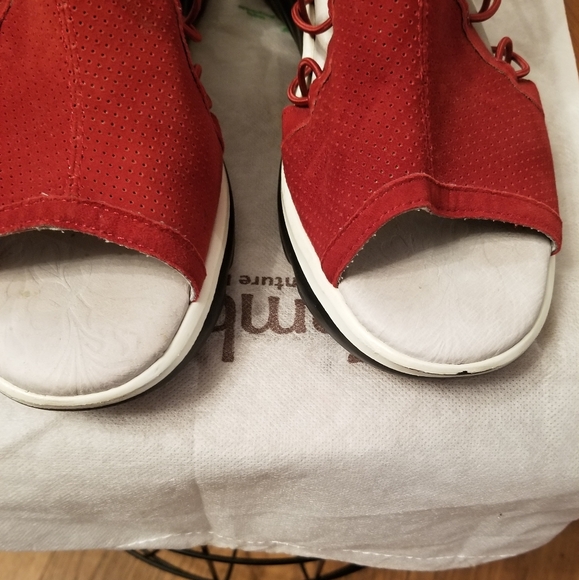 Jambu Naomi Wedge Sandals - Picture 4 of 11